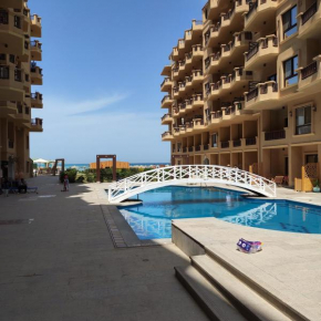 Apartment in the Turtle beach resort